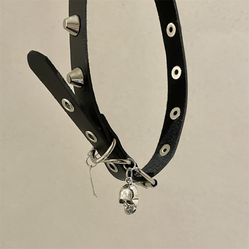 Leather Studded Choker Faux
