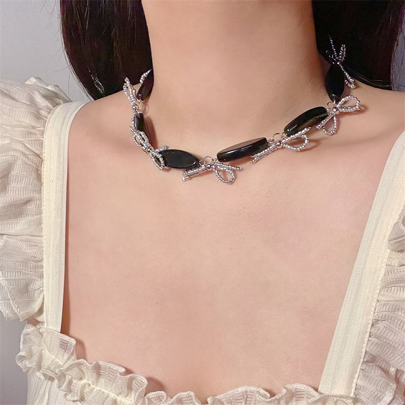 Earring / Bow Beaded Necklace Drop