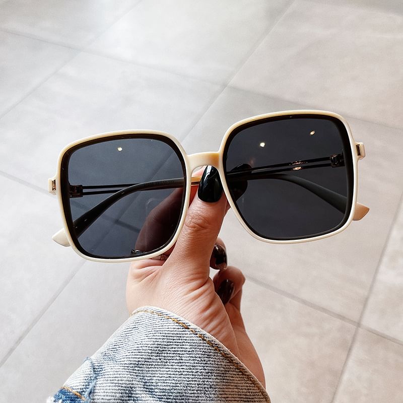 Sunglasses Square Frame Oversized