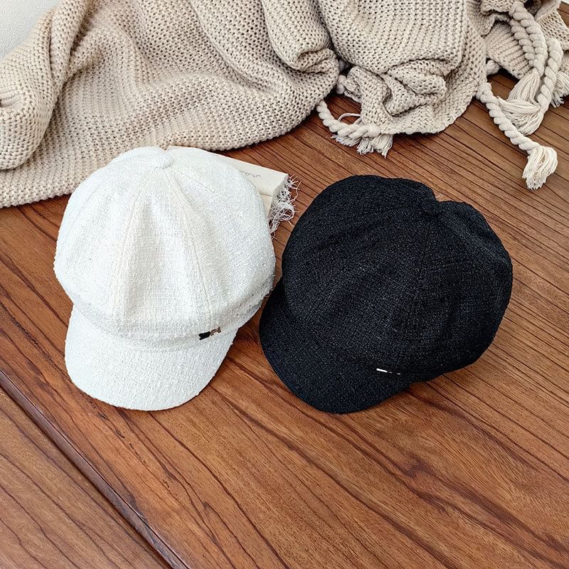 Metal Cap Newsboy Lettering