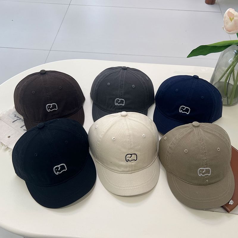 Brim Cap Embroidered Short Elephant