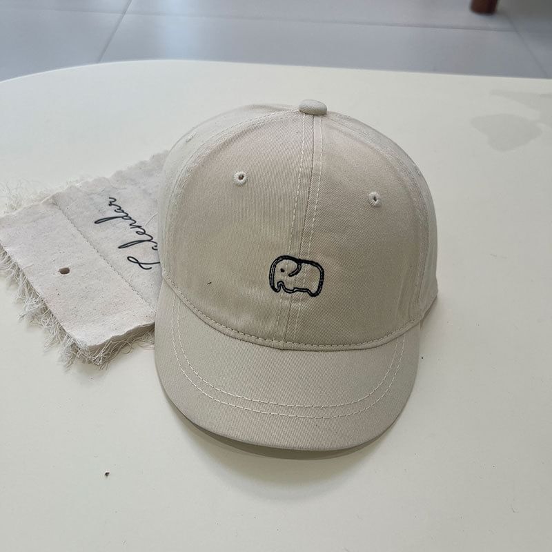 Brim Cap Embroidered Short Elephant