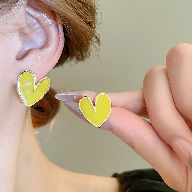 Stud Heart Ear