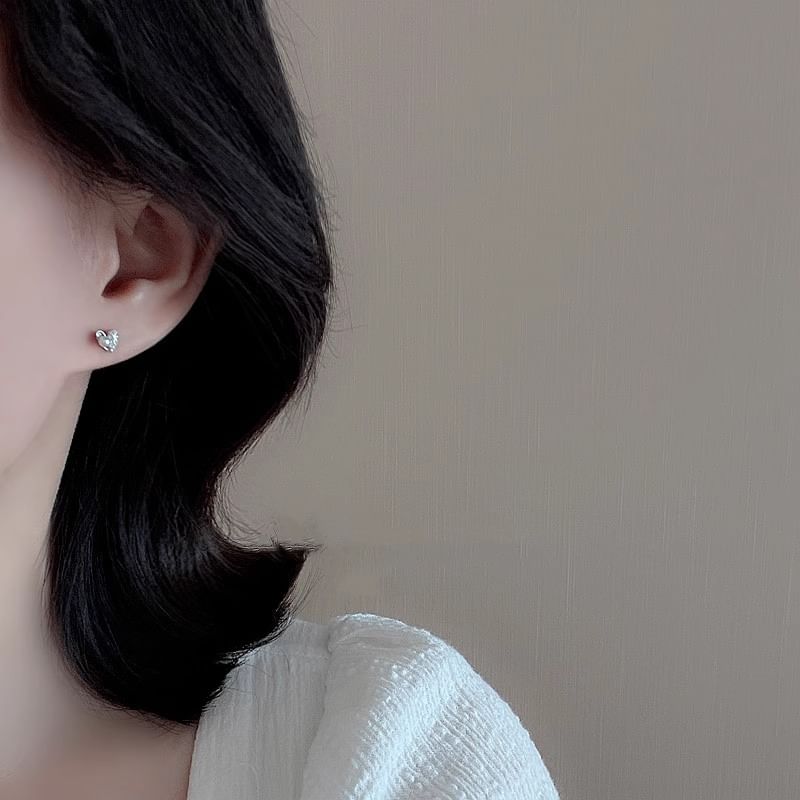 Heart Ear Stud Rhinestone