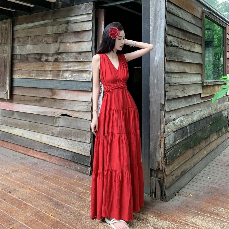 V-Neck A-Line Sleeveless Dress Maxi Plain