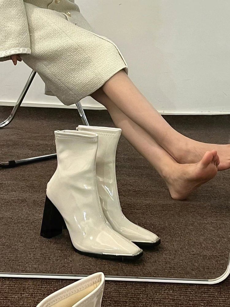 Short Zip-Up Plain Chunky Heel Leather Patent Boots