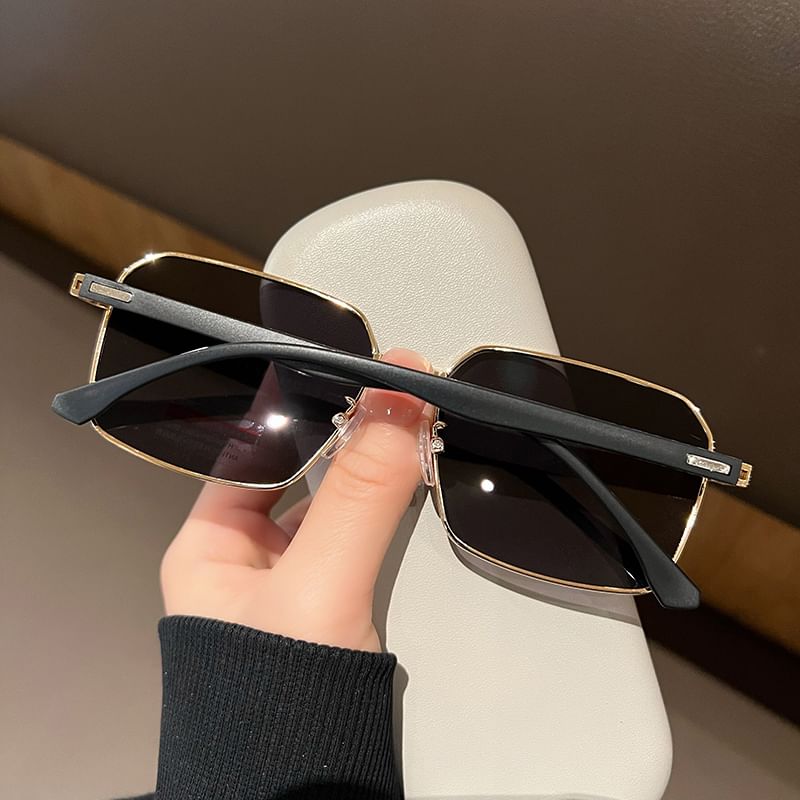 Sunglasses UV Protection