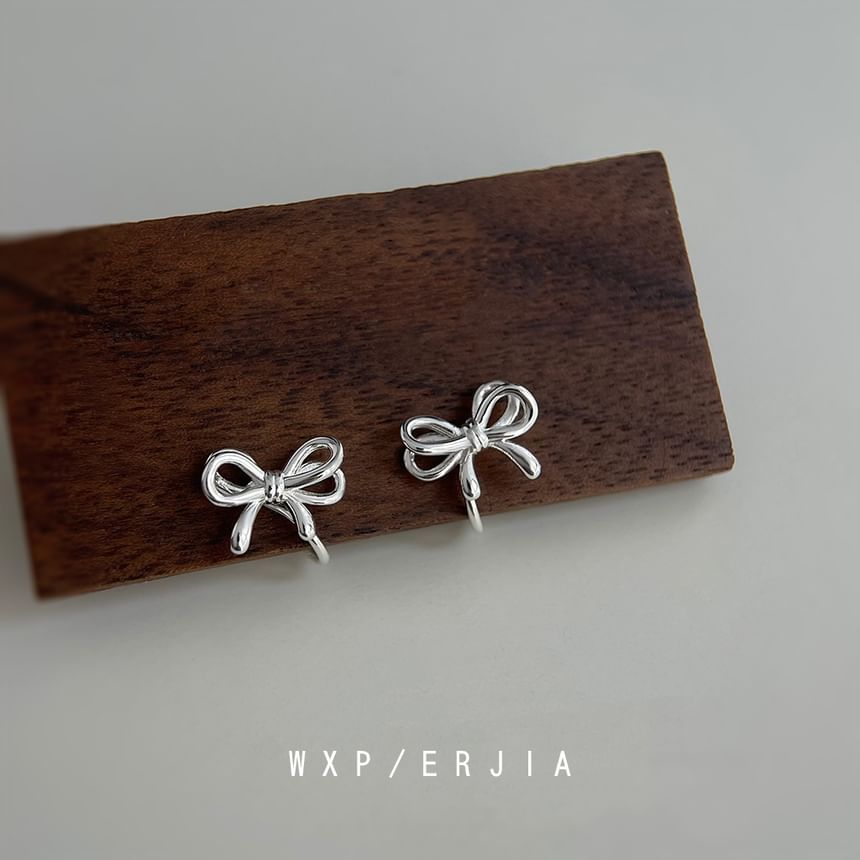 Clip Earring On Bow