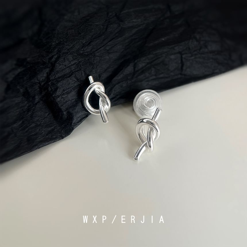 Clip Knotted On Earring