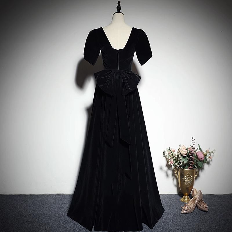 Plain Square A-Line Neck Bow Velvet Evening Back Short-Sleeve Gown