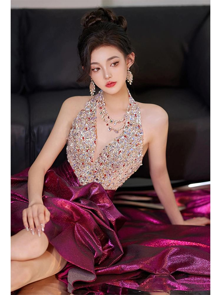 Sleeveless Evening Sequined A-Line Gown V-Neck