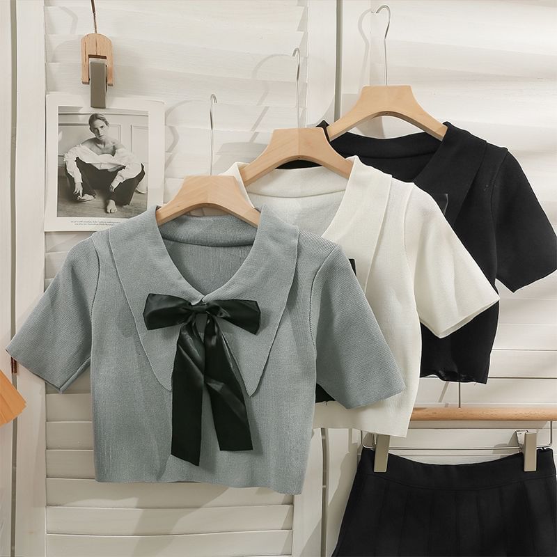 Top Collared Crop Short-Sleeve Knit Bow