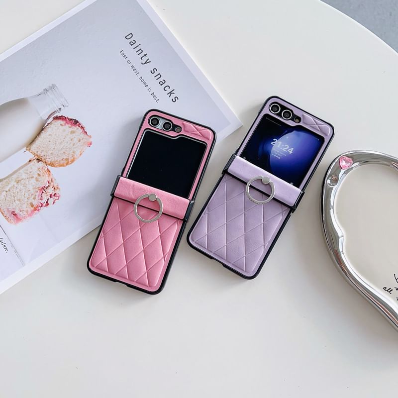 Stand Case Ring Argyle Phone