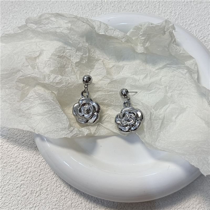 Earring / Floral Necklace Drop