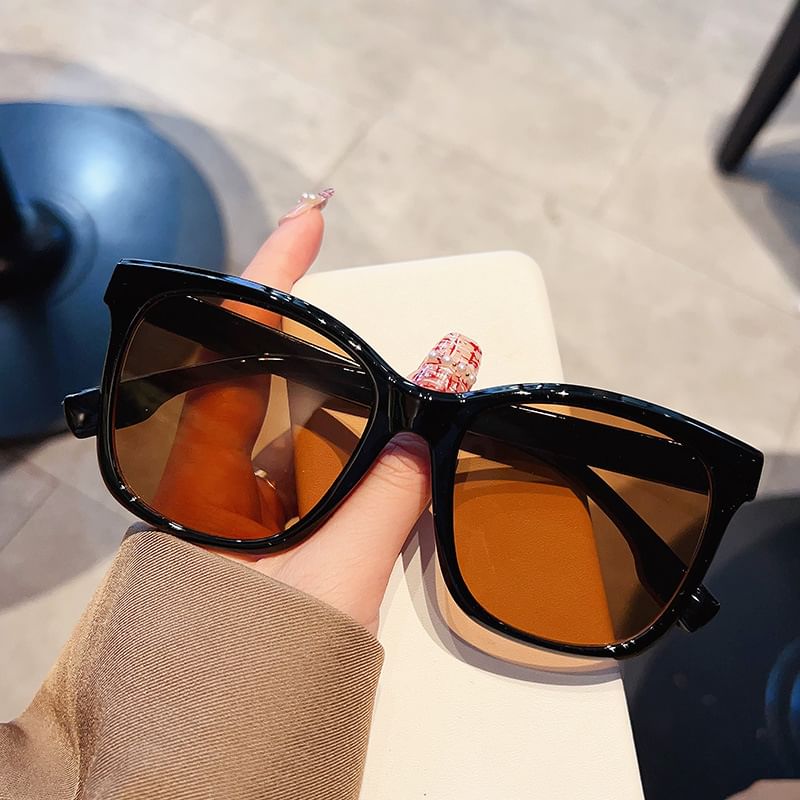 Square Frame Sunglasses
