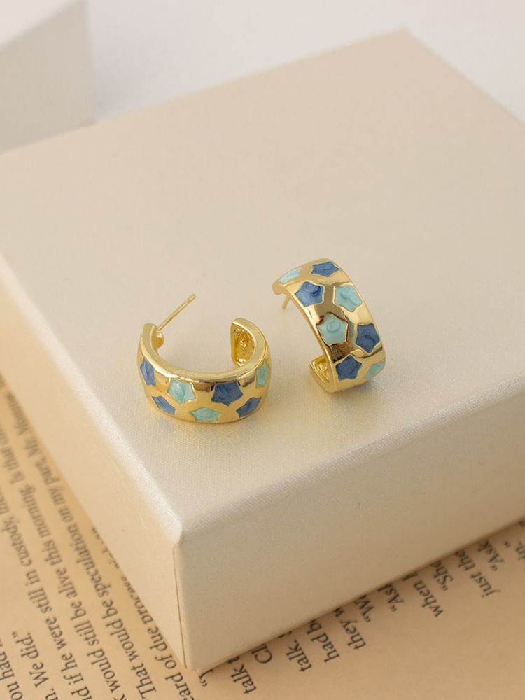 Earring Half Pattern Hoop Star