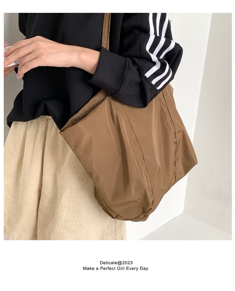 Nylon Tote Bag Plain