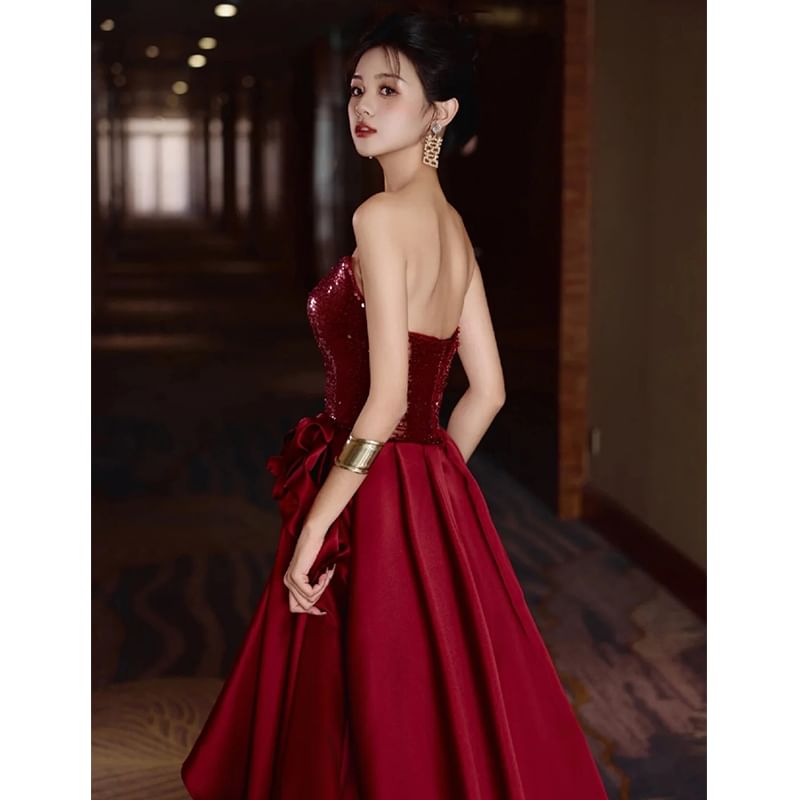 Sequin Flower Sheath Detail Panel Sweetheart Tube Mesh Neck Evening Gown