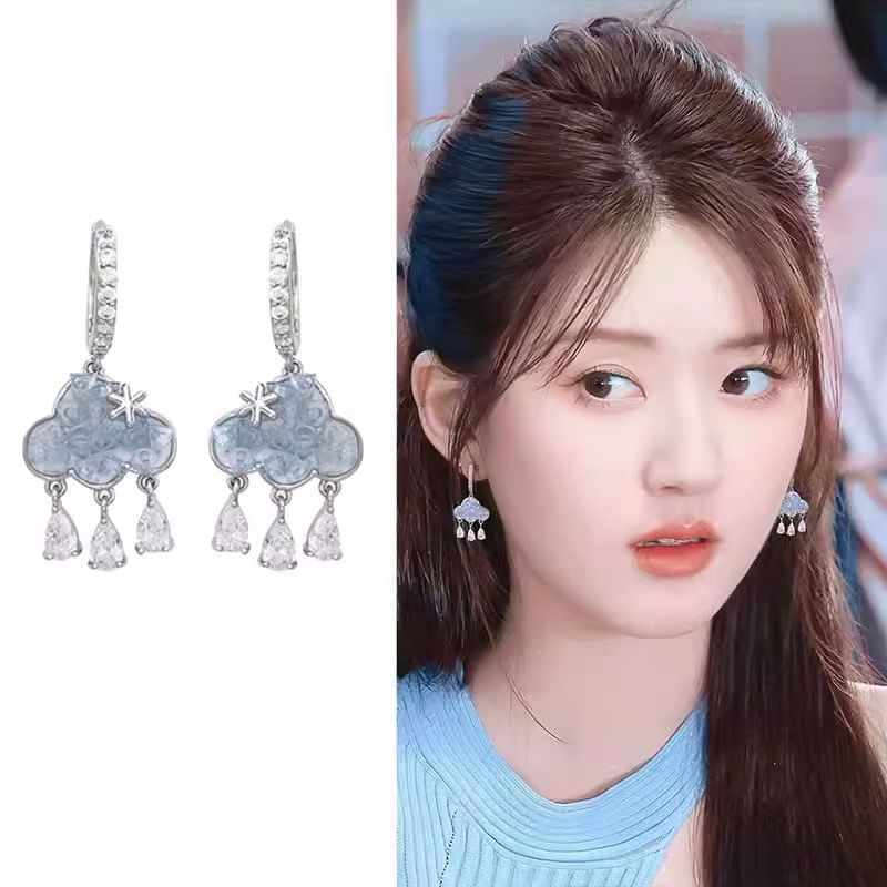 Huggie Rhinestone Drop Earring Cloud Fringed