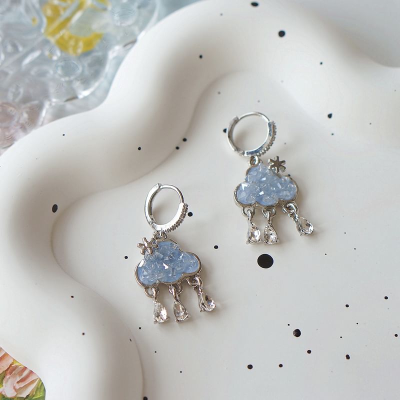 Huggie Rhinestone Drop Earring Cloud Fringed