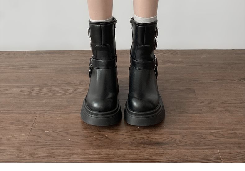 Plain Platform Boots Short Buckled