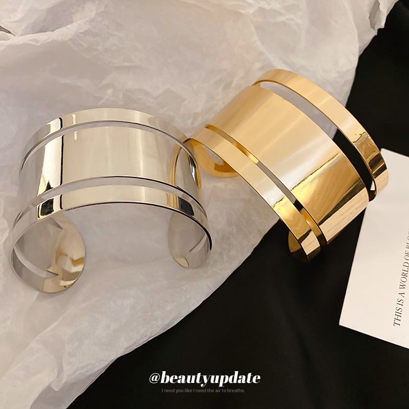 Polished Alloy Bangle Layered Open