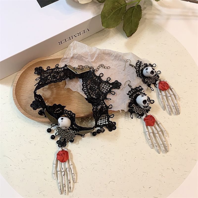 Earring / Skull Choker Lace