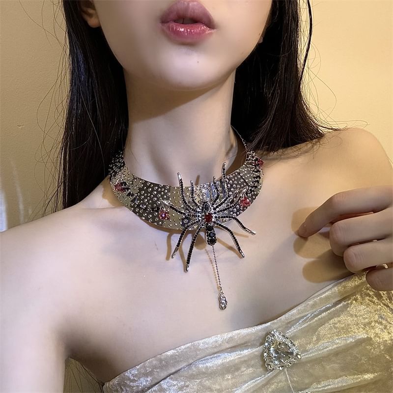 Lariat Rhinestone Choker Metallic