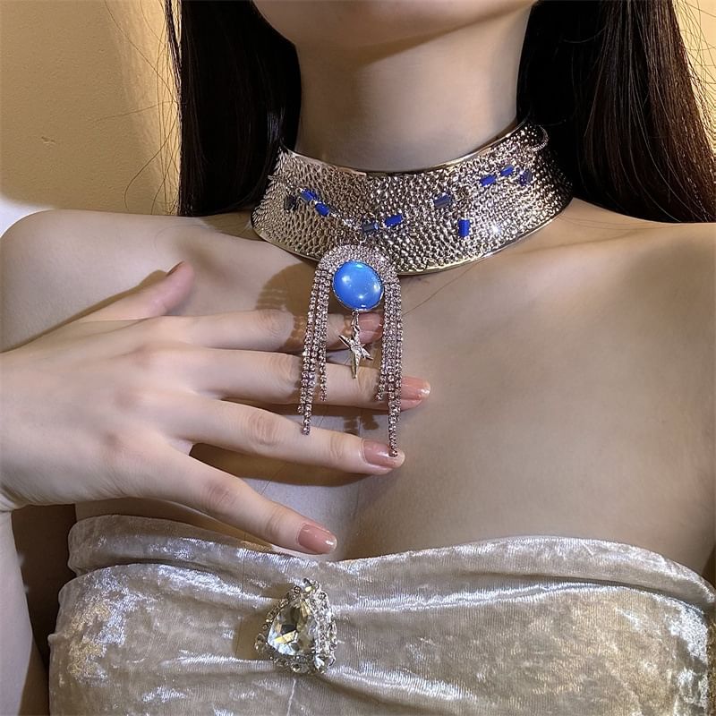 Lariat Rhinestone Choker Metallic