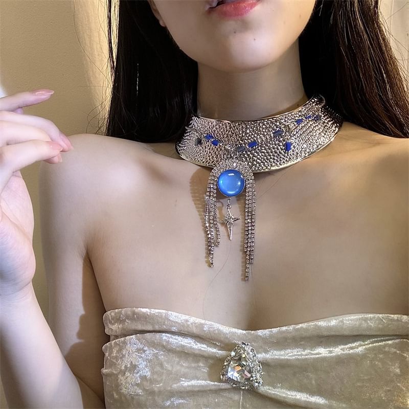 Lariat Rhinestone Choker Metallic