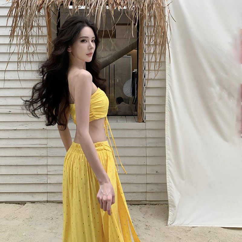 Rise Maxi Tube Mid Crop Set: Lace-Up + Top A-Line Skirt