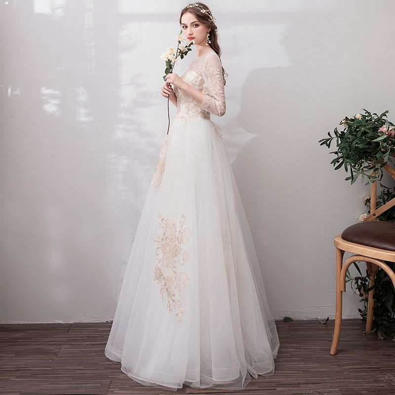 Gown Neck 3/4-Sleeve Wedding Mesh A-Line Scoop
