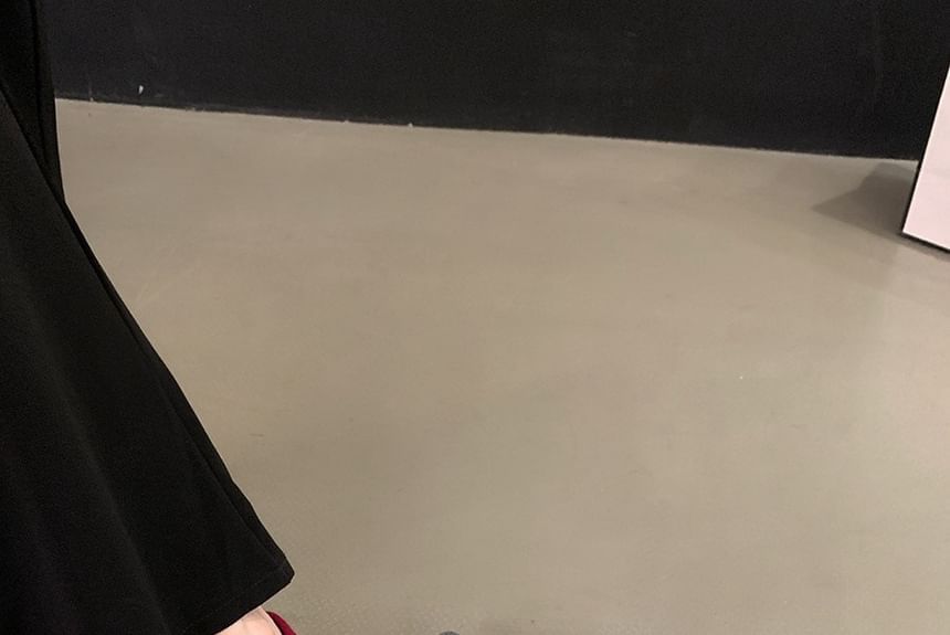 Toe Pointed Flats Bow