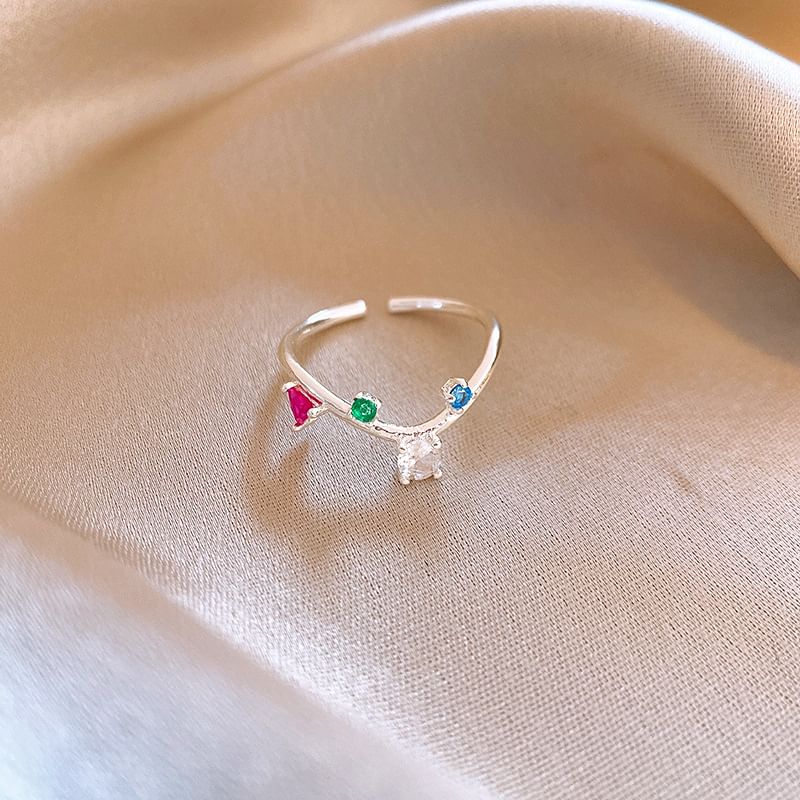 Pearl / Rhinestone Face Ring Smiley Faux