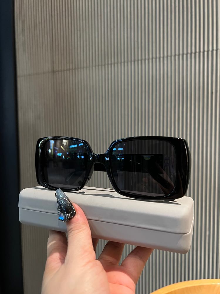 Polished Square Sunglasses
