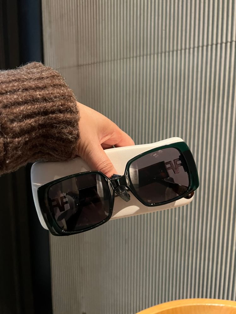 Polished Square Sunglasses