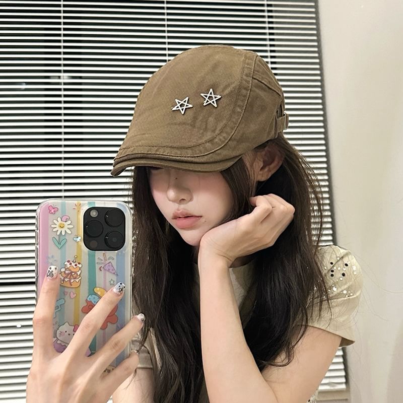 Studded Flat Cap Star