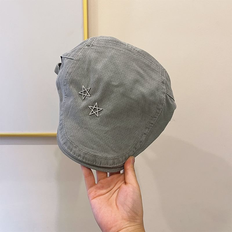 Studded Flat Cap Star