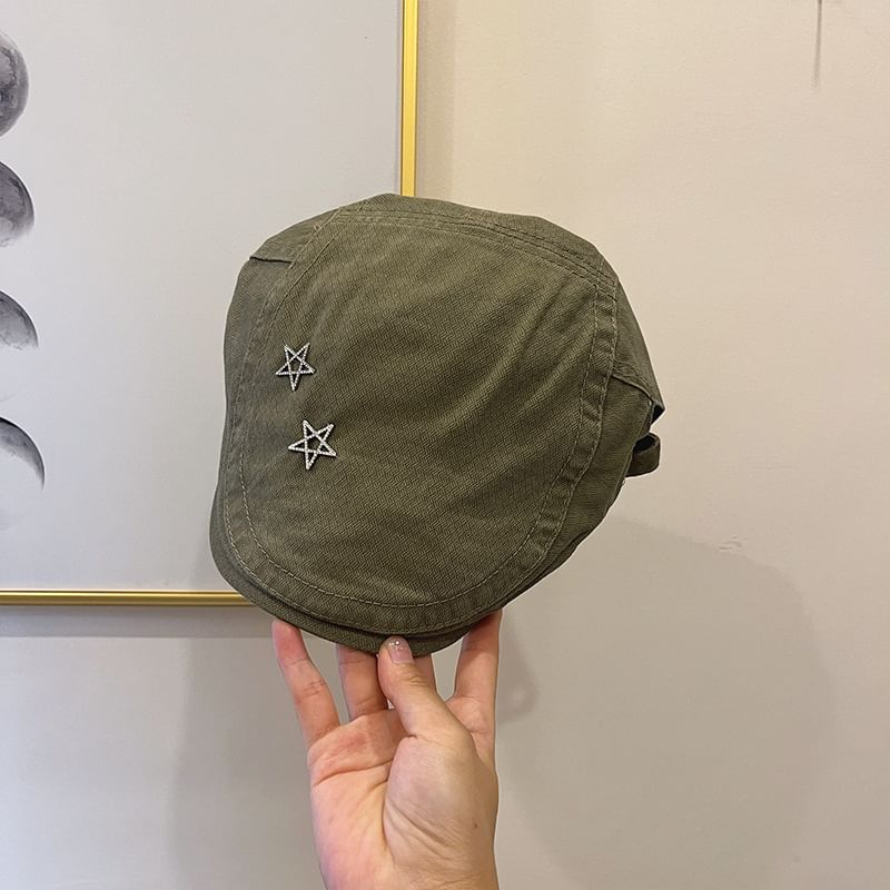 Studded Flat Cap Star