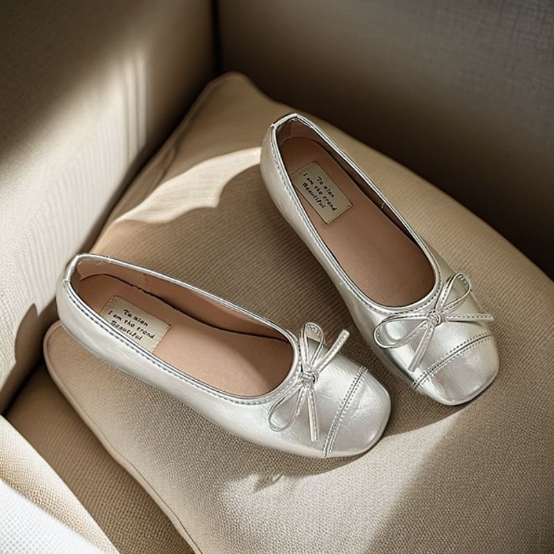 Accent Leather Flats Bow Faux