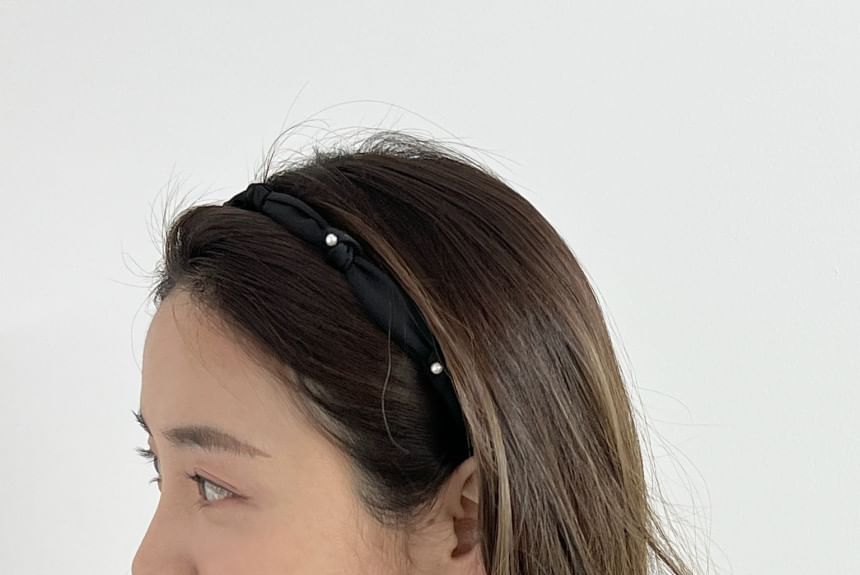 Faux Knot Pearl Headband