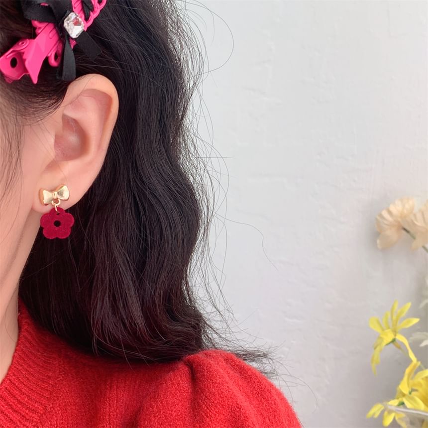 / Earring Drop Floral Bow Clip-On