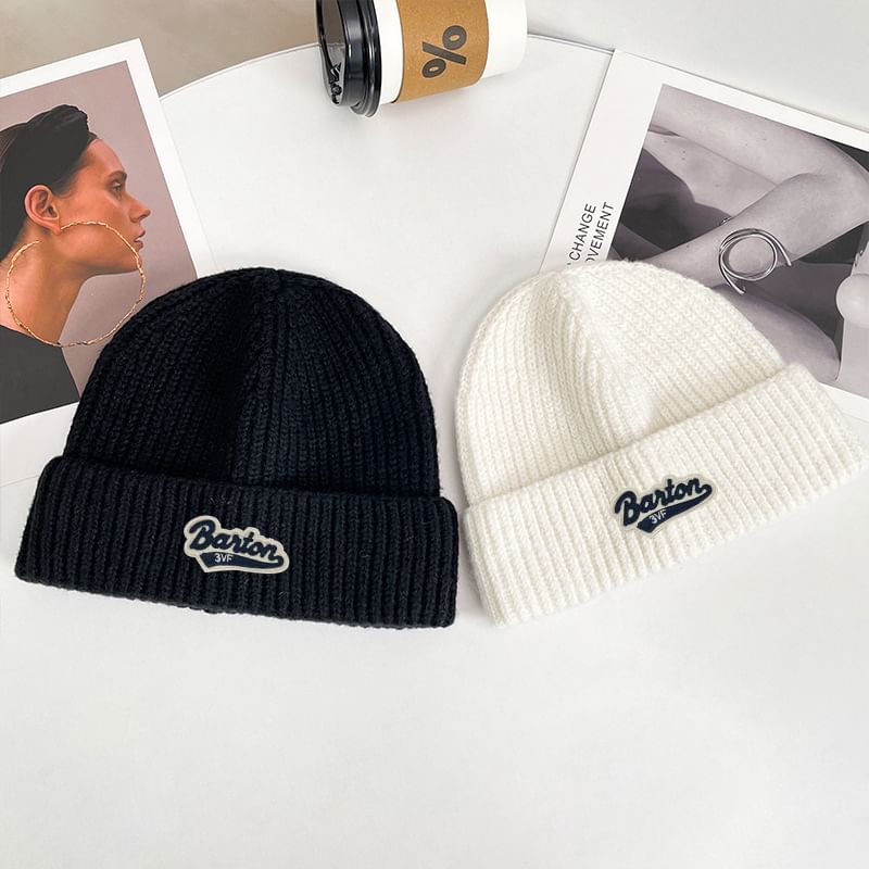 Applique Beanie Lettering Knit