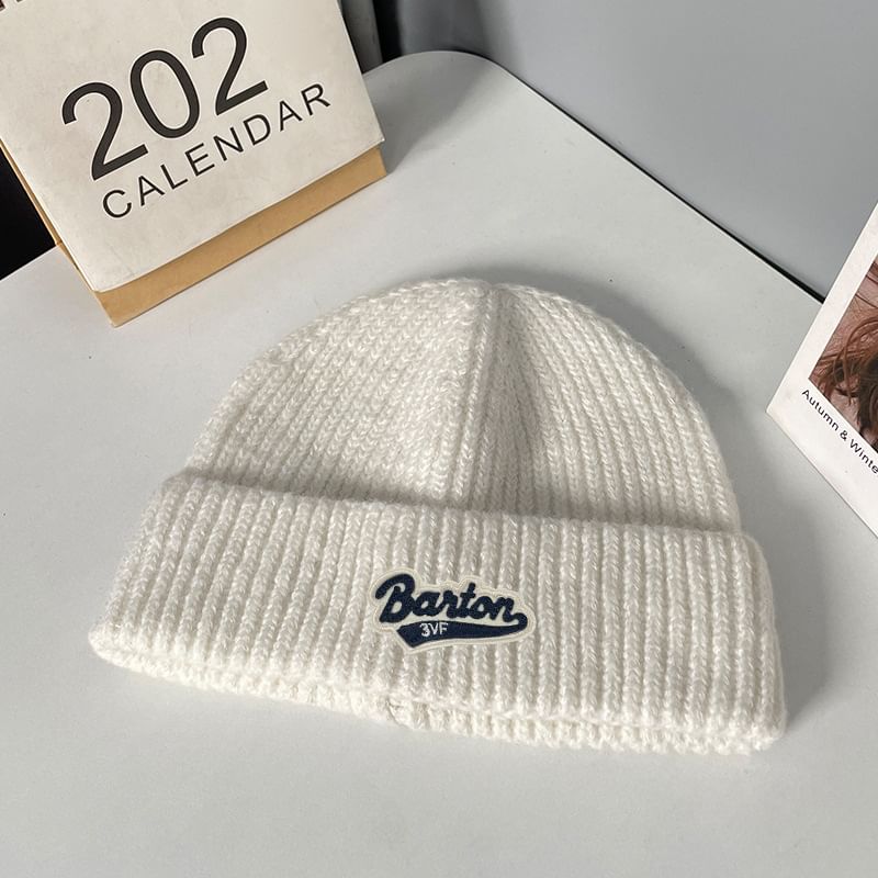 Applique Beanie Lettering Knit