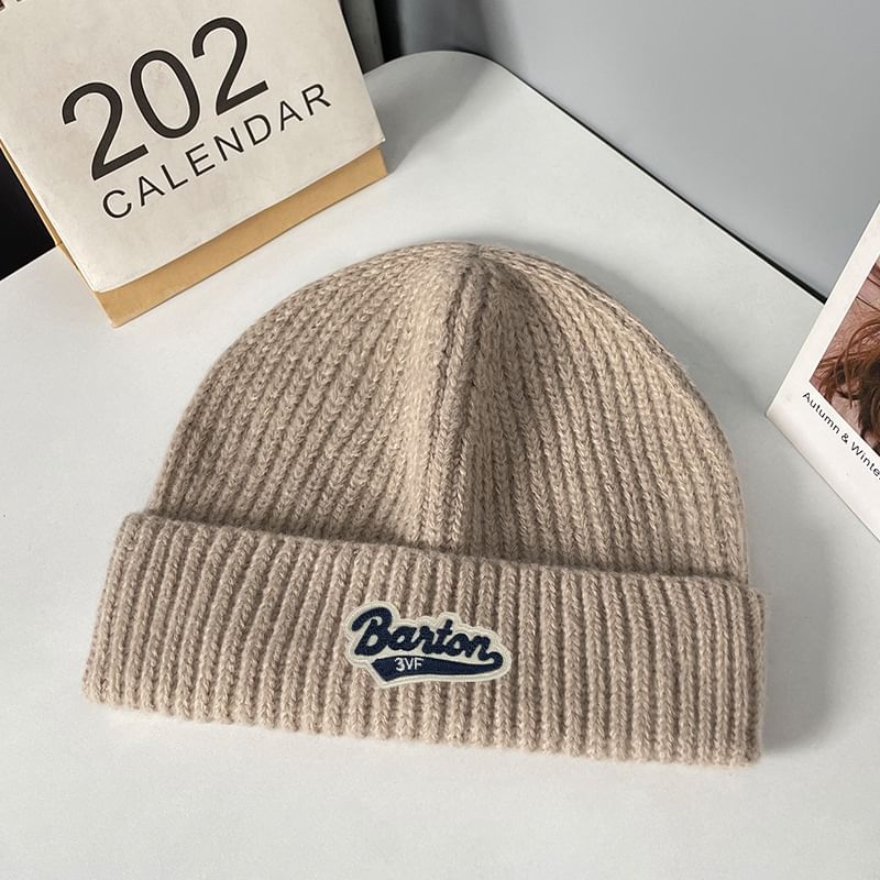 Applique Beanie Lettering Knit