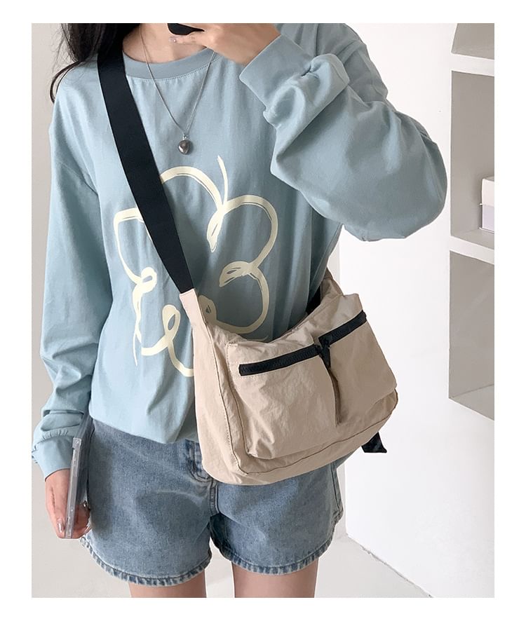 Crossbody Multi-Pocket Bag