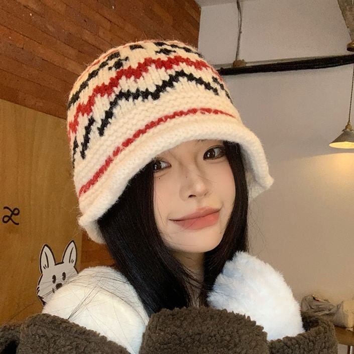 Knit Patterned Bucket Hat