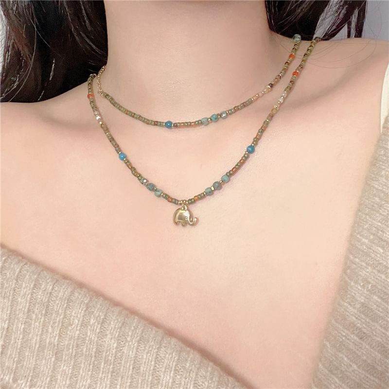 Elephant / Necklace Beaded