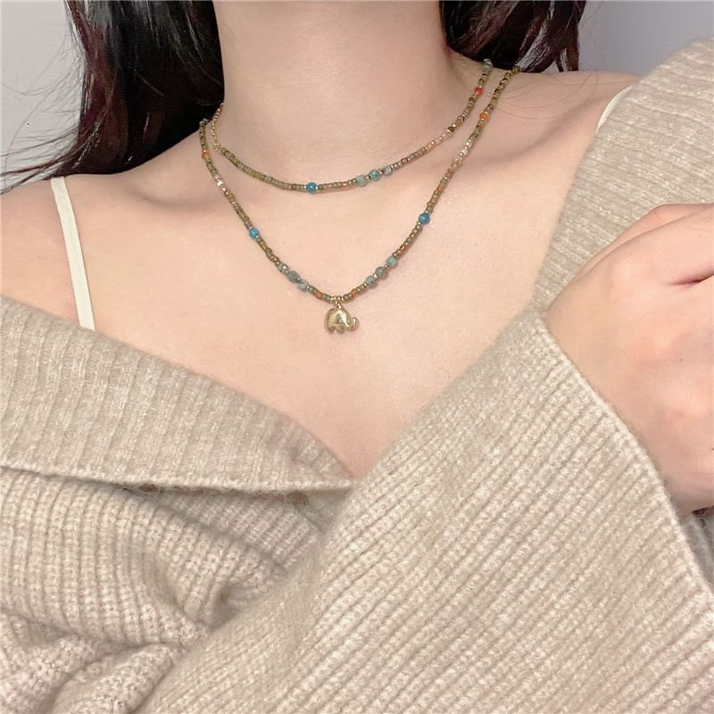 Elephant / Necklace Beaded