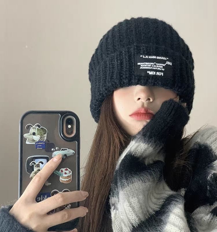 Beanie Applique Ribbed Knit